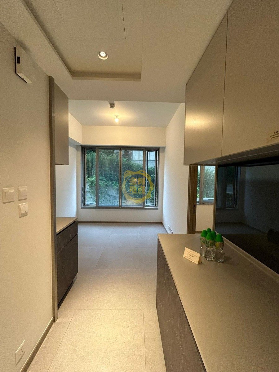 GRAND JETE  Tuen Mun L S010636 For Buy